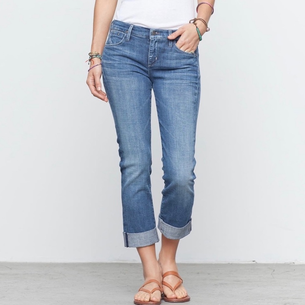 Citizen of Humanity “Dani” Cropped Straight Leg Jeans